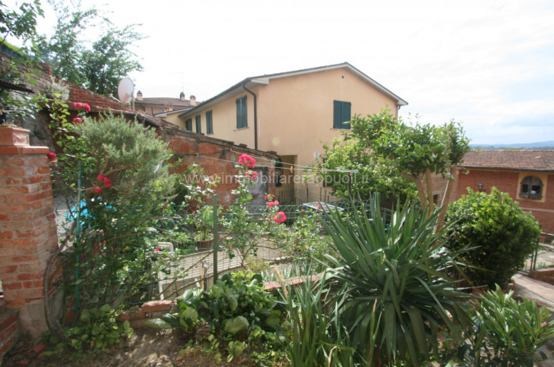 Immagine 6 di Appartamento in vendita  a Sinalunga