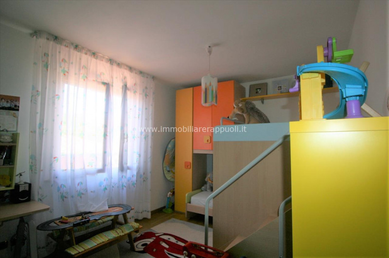 Immagine 19 di Appartamento in vendita  a Sinalunga