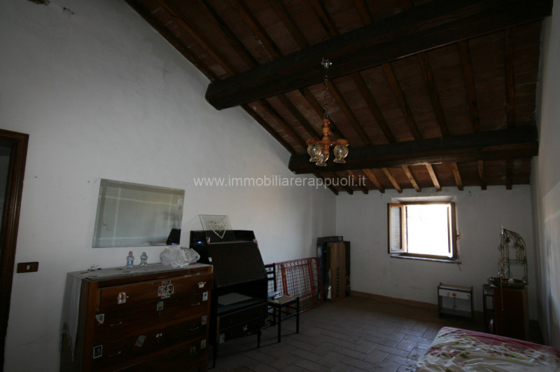 Immagine 14 di Casa indipendente in vendita  a Sinalunga