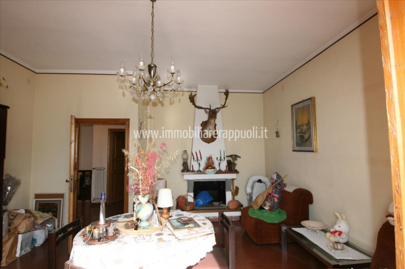 Immagine 9 di Casa indipendente in vendita  a Lucignano