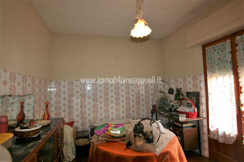 Immagine 12 di Casa indipendente in vendita  a Lucignano