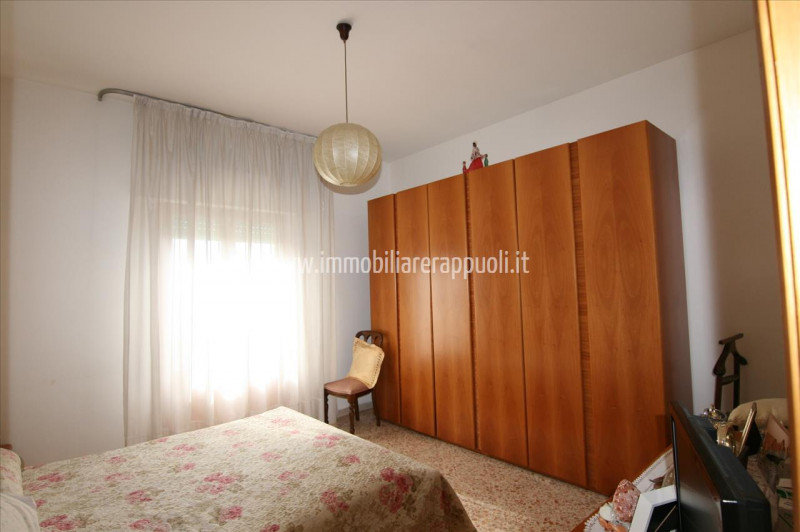 Immagine 16 di Casa indipendente in vendita  a Lucignano