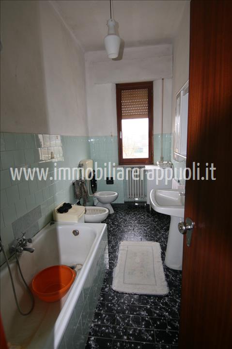 Immagine 17 di Casa indipendente in vendita  a Sinalunga