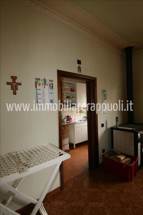 Immagine 10 di Casa indipendente in vendita  a Rapolano Terme