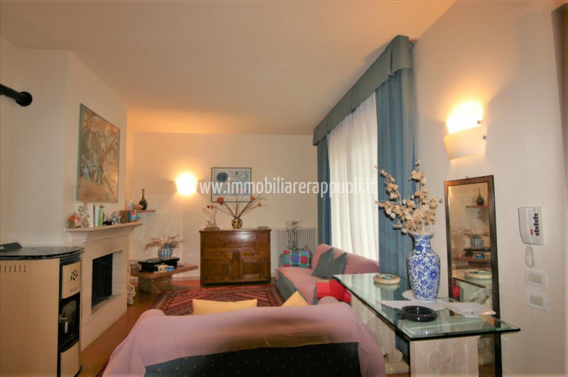 Immagine 27 di Casa indipendente in vendita  a Rapolano Terme