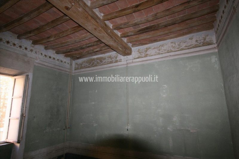 Immagine 3 di Villa in vendita  a Sinalunga