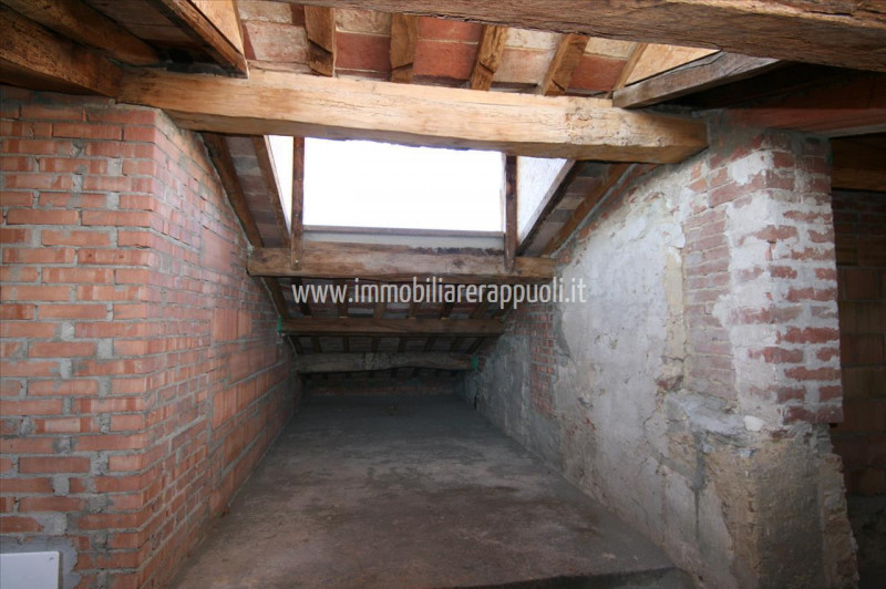 Immagine 14 di Villa in vendita  a Sinalunga