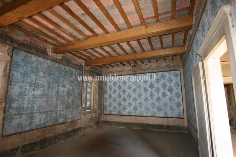 Immagine 16 di Villa in vendita  a Sinalunga