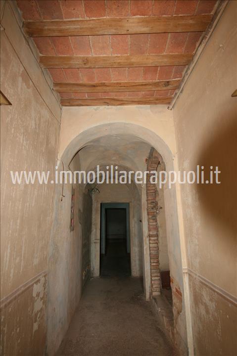 Immagine 23 di Villa in vendita  a Sinalunga