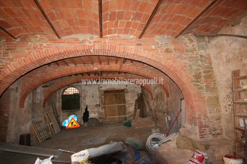 Immagine 33 di Villa in vendita  a Sinalunga