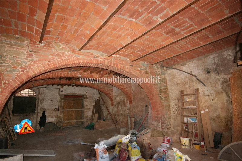 Immagine 34 di Villa in vendita  a Sinalunga