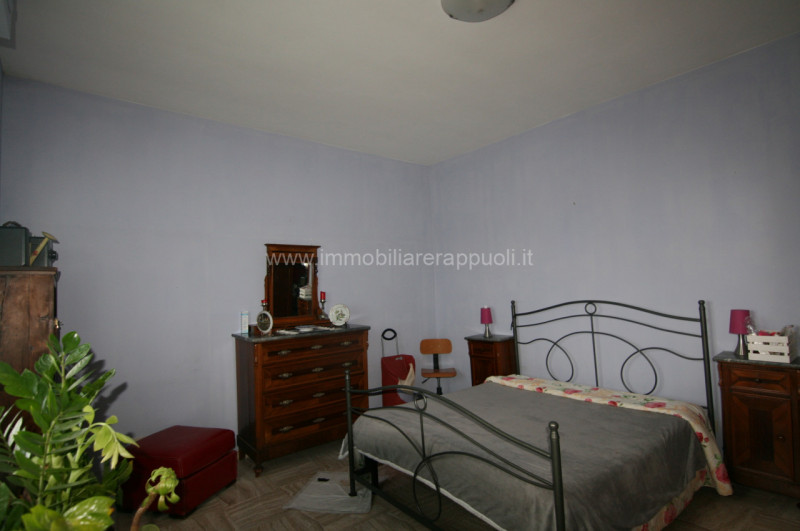 Immagine 9 di Appartamento in vendita  a Sinalunga