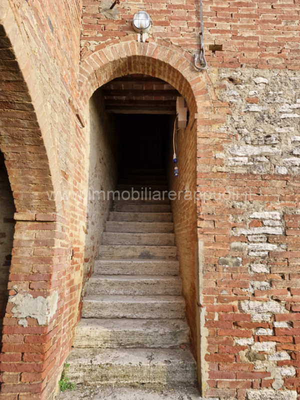 Immagine 30 di Rustico / casale in vendita  a Asciano