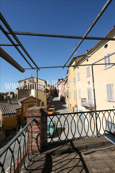 Immagine 6 di Casa indipendente in vendita  a Sinalunga