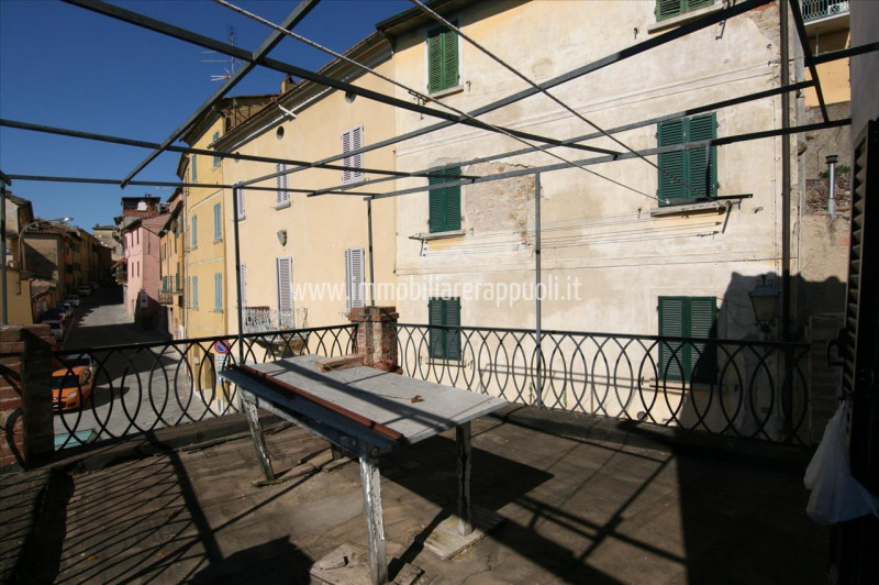 Immagine 8 di Casa indipendente in vendita  a Sinalunga