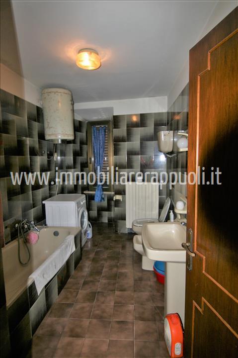 Immagine 14 di Casa indipendente in vendita  a Sinalunga