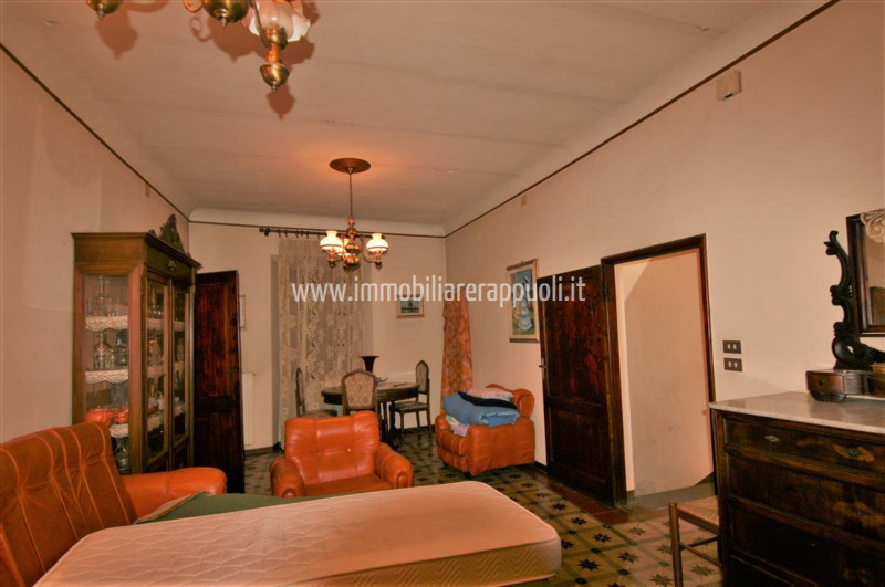 Immagine 17 di Casa indipendente in vendita  a Sinalunga