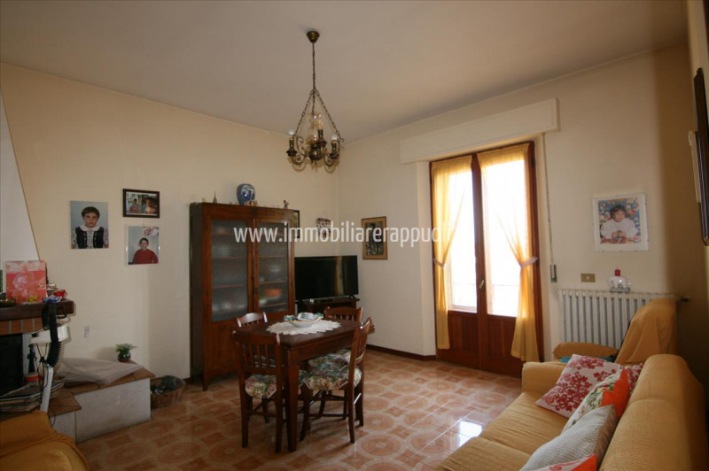Immagine 19 di Appartamento in vendita  a Torrita Di Siena