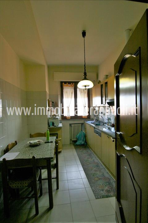 Immagine 22 di Appartamento in vendita  a Torrita Di Siena