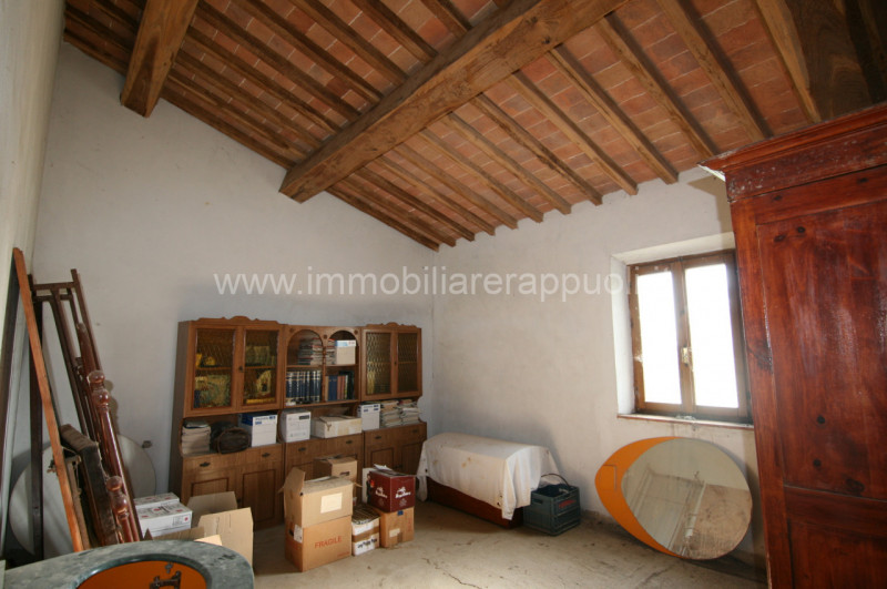 Immagine 32 di Rustico / casale in vendita  a Asciano