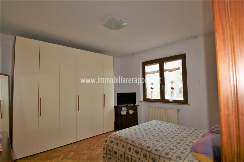 Immagine 15 di Appartamento in vendita  a Torrita Di Siena