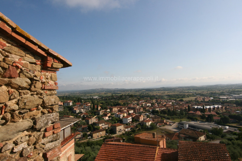 Immagine 7 di Casa indipendente in vendita  a Sinalunga