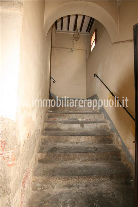 Immagine 4 di Rustico / casale in vendita  a Montepulciano