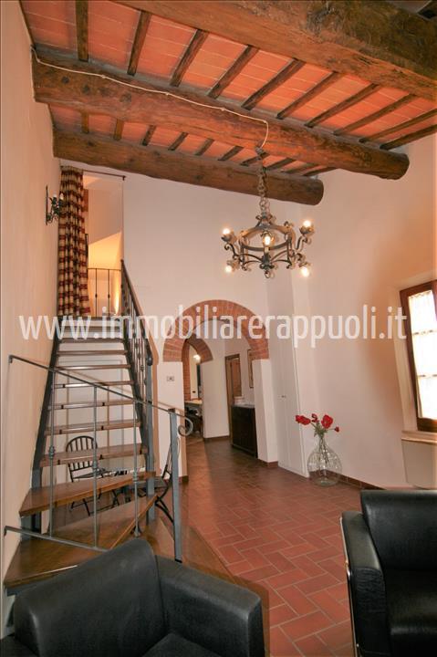 Immagine 18 di Rustico / casale in vendita  a Montepulciano