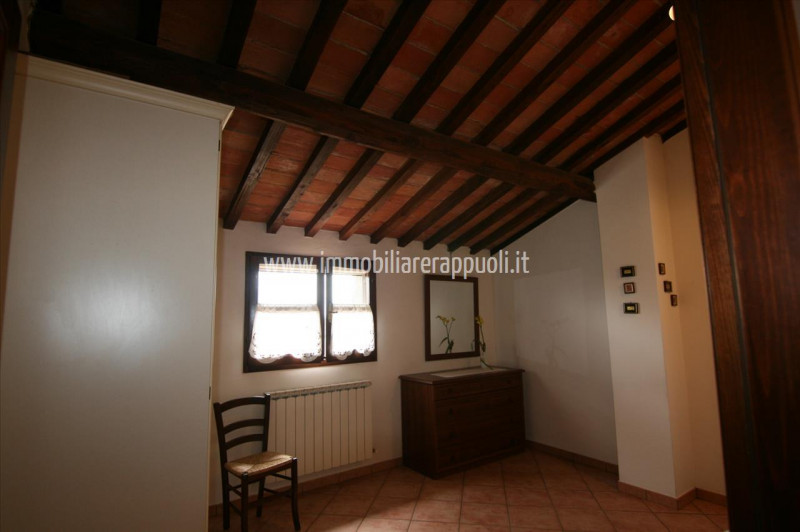 Immagine 22 di Rustico / casale in vendita  a Montepulciano