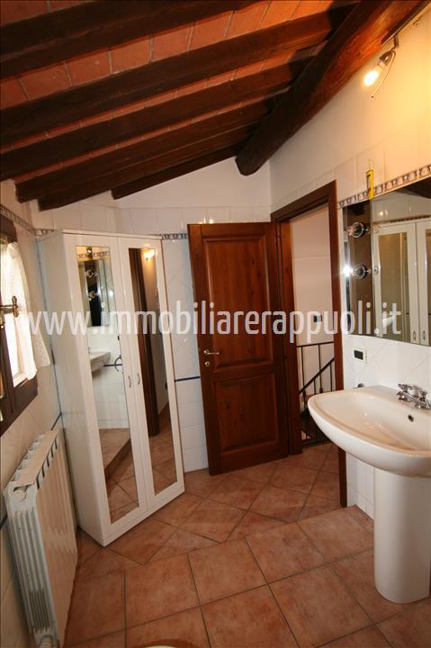 Immagine 26 di Rustico / casale in vendita  a Montepulciano