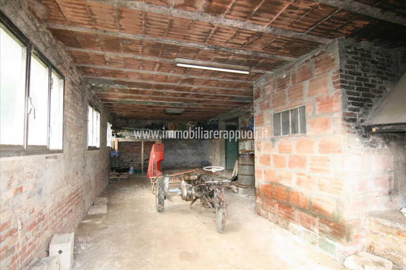 Immagine 11 di Casa indipendente in vendita  a Lucignano