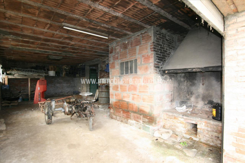 Immagine 12 di Casa indipendente in vendita  a Lucignano