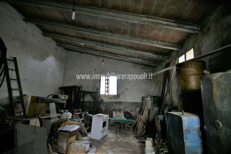 Immagine 19 di Casa indipendente in vendita  a Lucignano