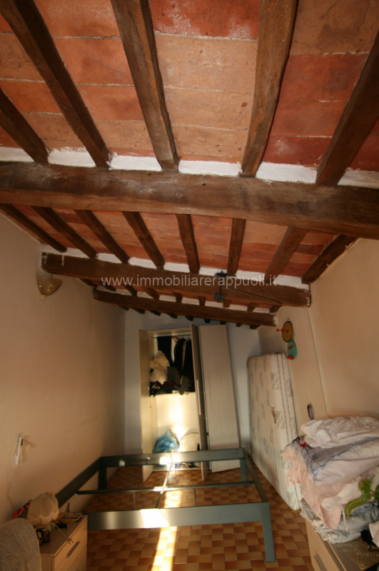 Immagine 9 di Casa indipendente in vendita  a Sinalunga