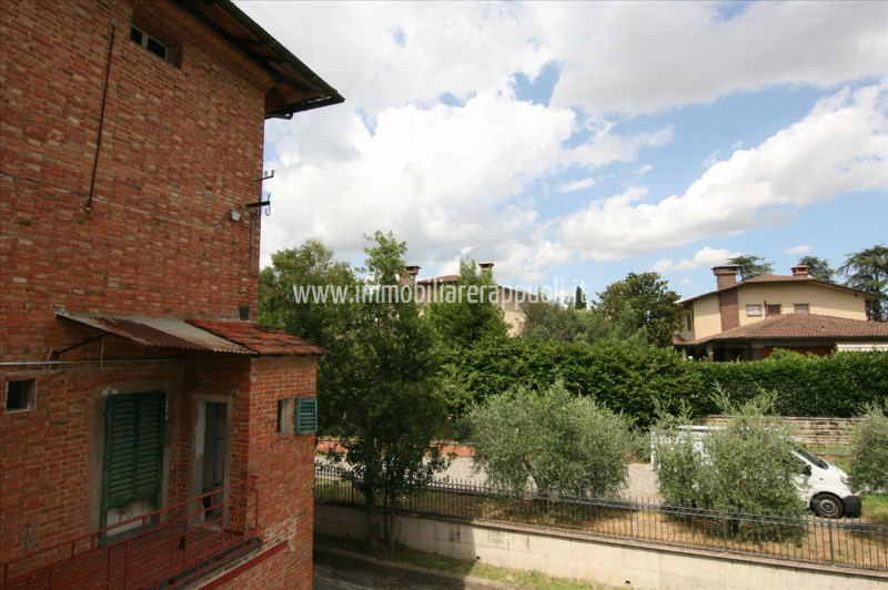 Immagine 7 di Appartamento in vendita  a Foiano Della Chiana