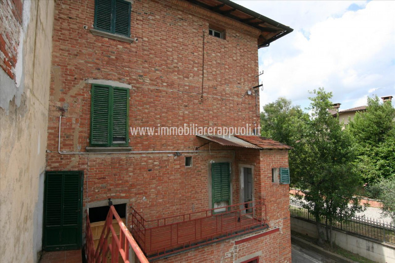 Immagine 8 di Appartamento in vendita  a Foiano Della Chiana