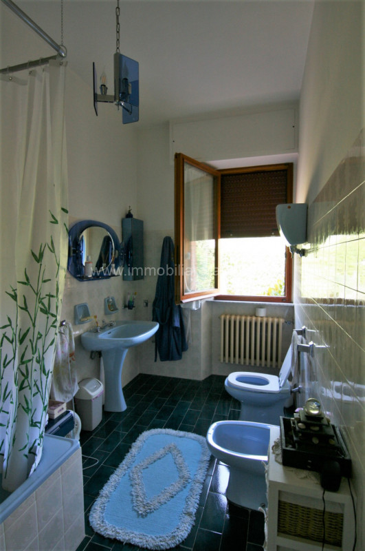 Immagine 20 di Villa in vendita  a Sarteano