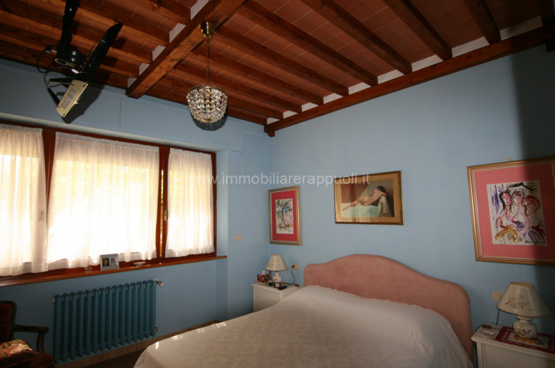 Immagine 24 di Villa in vendita  a Sarteano