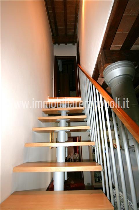 Immagine 12 di Villetta a schiera in vendita  a Sinalunga