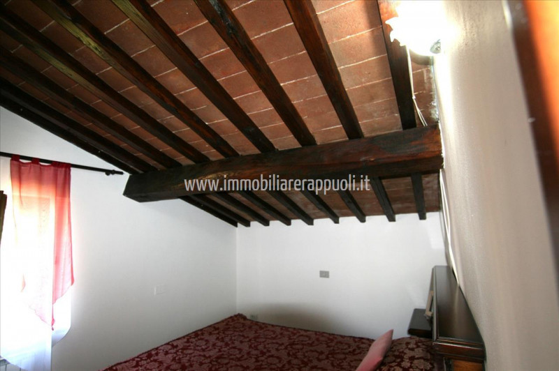 Immagine 13 di Villetta a schiera in vendita  a Sinalunga