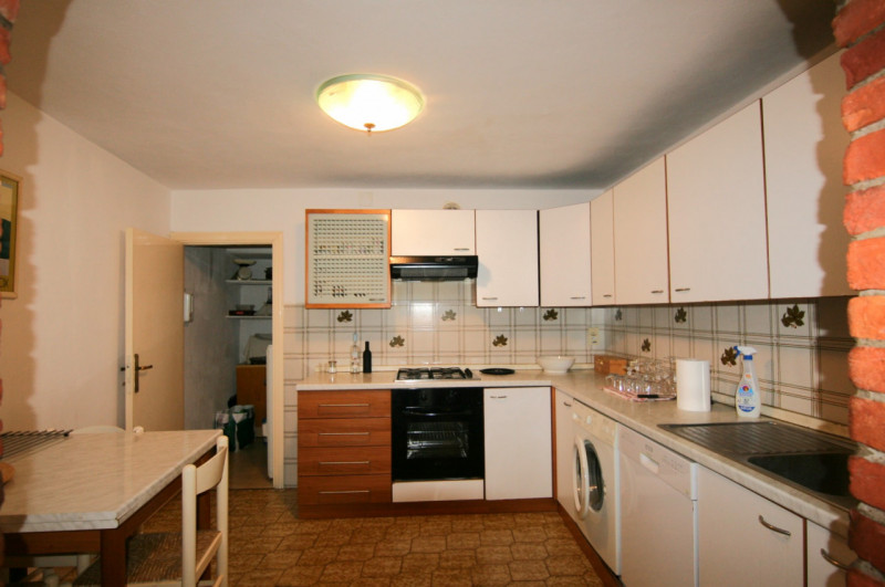 Immagine 3 di Appartamento in vendita  a Sinalunga