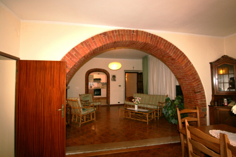 Immagine 7 di Appartamento in vendita  a Sinalunga