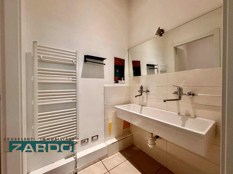 Immagine 9 di Ufficio in affitto  in ss245 a Castello Di Godego