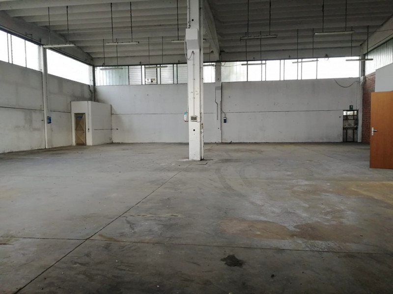 Immagine 5 di Magazzino in affitto  a Pontecchio Polesine