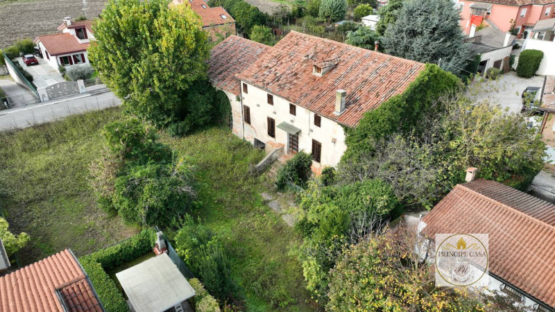 Immagine 3 di Villa in vendita  in via san matteo a San Pietro Viminario