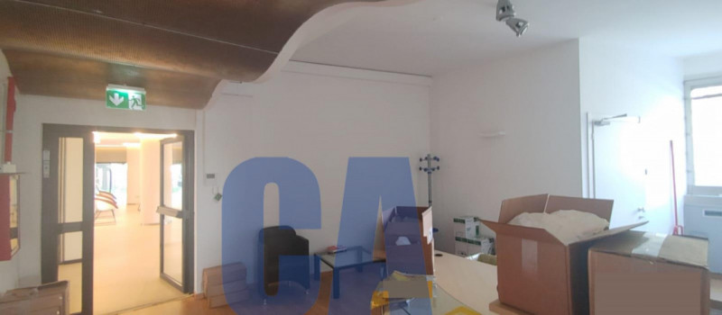 Immagine 17 di Ufficio in affitto  in VIA TONALE a Milano