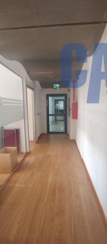 Immagine 18 di Ufficio in affitto  in VIA TONALE a Milano