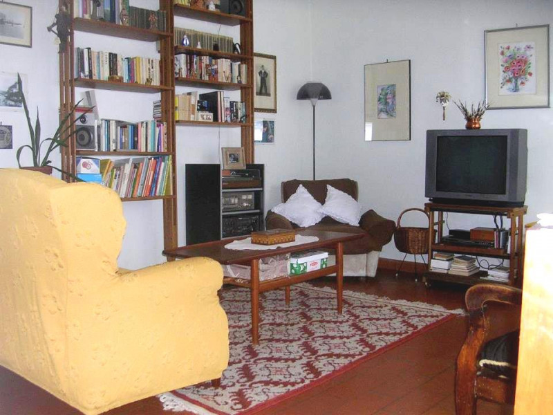 Immagine 2 di Appartamento in vendita  a Castiglione Del Lago