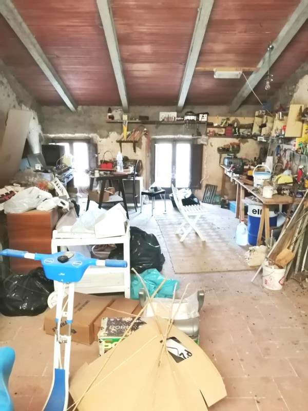 Immagine 13 di Appartamento in vendita  a Castiglione Del Lago