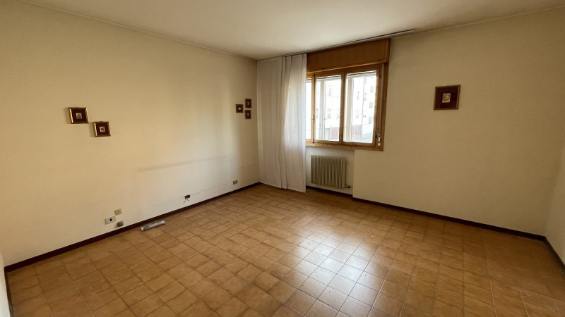 Immagine 9 di Appartamento in vendita  in Via Don Minzoni a Chioggia